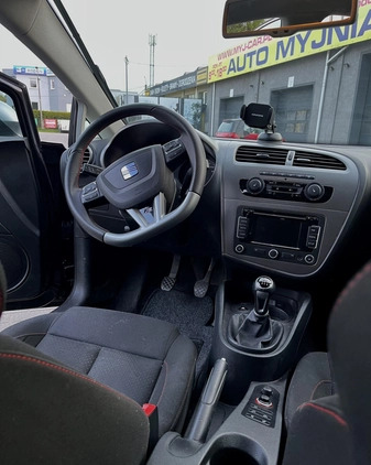 Seat Leon cena 26000 przebieg: 119000, rok produkcji 2011 z Bydgoszcz małe 106